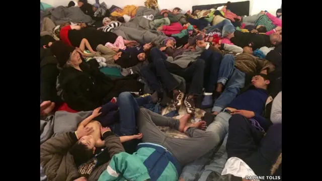 Спасенные мигранты