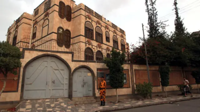 ایران از خسارت به ساختمان سفارت خبر داده است