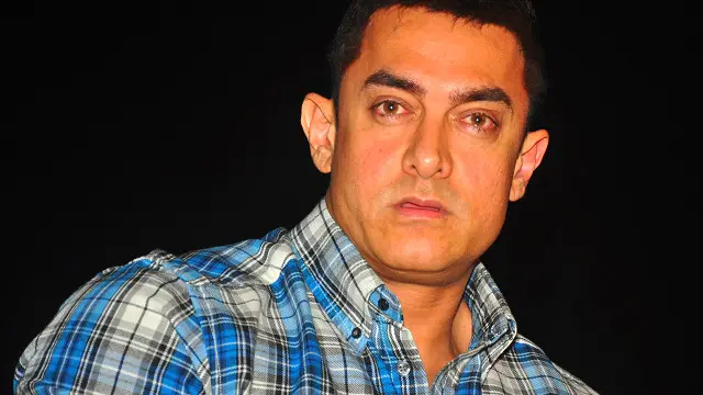 انکریڈیبل انڈیا یعنی حیرت انگیز ہندوستان بھارتی حکومت کی سیاحت کو فروغ دینے کی مہم ہے اور عامر خان ایک عرصے تک اس سے منسلک رہے