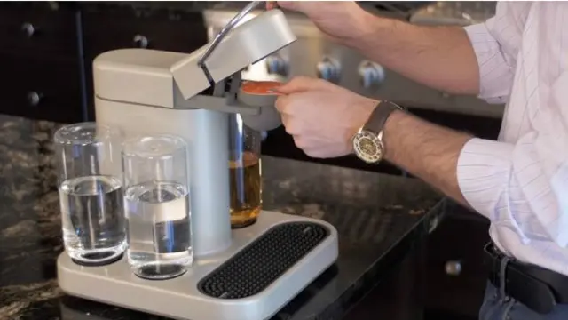 Этот агрегат закодирован на шесть различных коктейлей