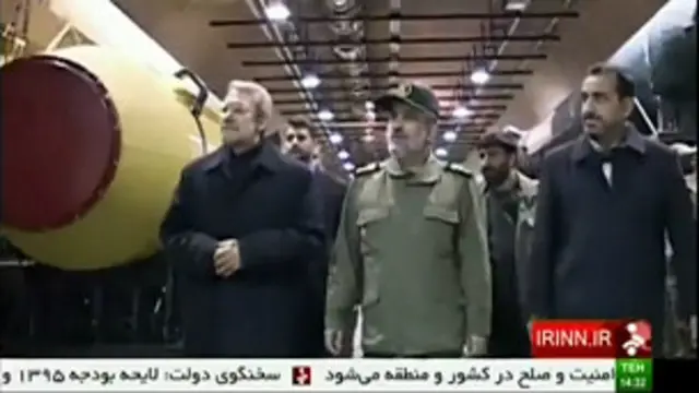 En Irán, entretanto, mostraron orgullosos su base de misiles.