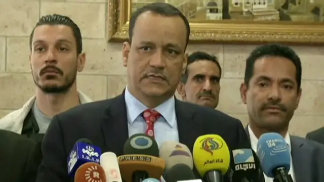 حض المبعوث الأممي مجلس الأمن على المساعدة في الضغط على أطراف الصراع للالتزام بوقف العمليات القتالية