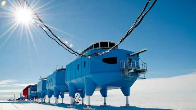 Члены полярных экспедиций вынуждены жить в тесном контакте с негостеприимной средой