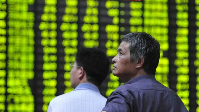 الخسائر الكبيرة دفعت الصين لتعليق التداول يوم الجمعة الماضية