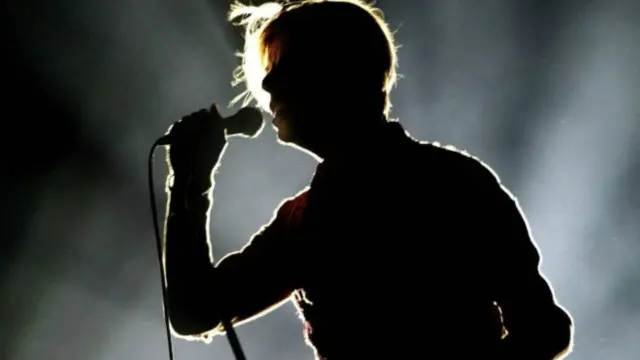 رحل ديفيد بوِي بعد مشوار فني طويل وحافل في عالم الغناء والفن