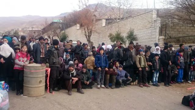 أهالي مضايا في انتظار وصول قافلة المساعدات