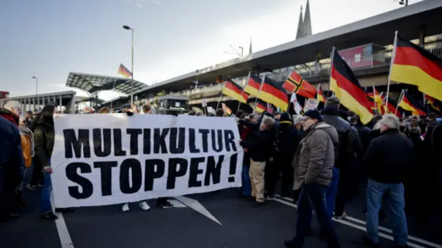 Tuần hành do phong trào bài người di trú Pegida thực hiện 