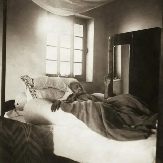 Foto de Kanu Gandhi cortesía de Ghita Mehta.