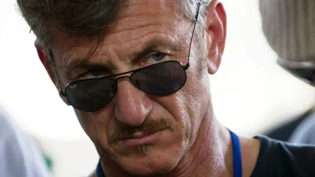 很多人认为西恩·潘在报道时触犯了法律。