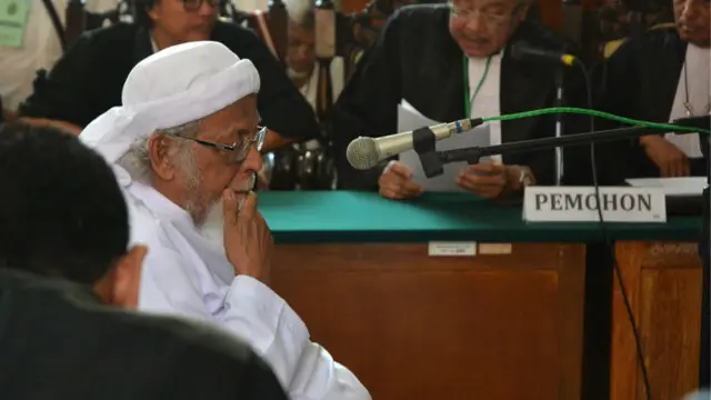 Abu Bakar Ba'asyir didatangkan dari Lembaga Pemasyarakatan Batu, Nusakambangan.