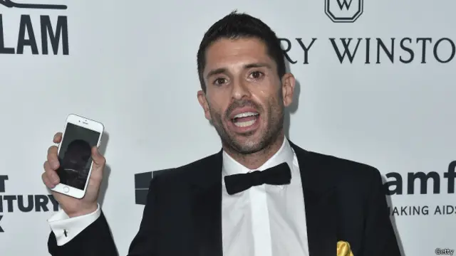 Джоэл Симхаи