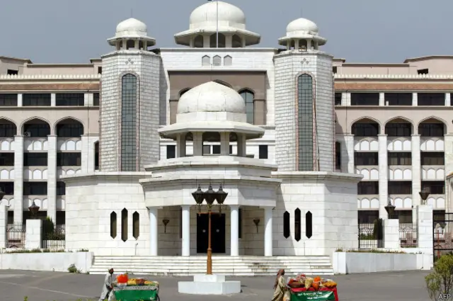 قطر کې د افغان طالبانو يو پلاوی هم پاکستان ته راغلی و، خو پاکستان تراوسه د دغه پلاوي راتګ نه تاییدوي 