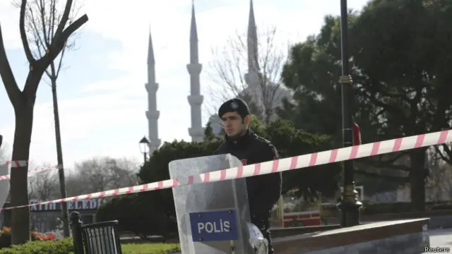 Se cree que el ataque fue llevado a cabo por un militante suicida de Estado Islámico.