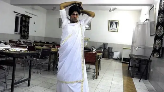 चपल भादुड़ी