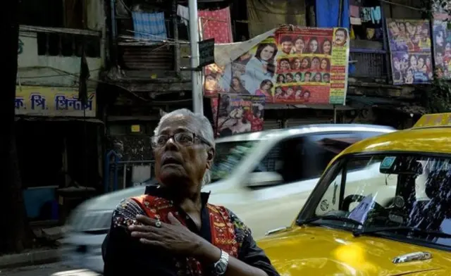 चपल भादुड़ी