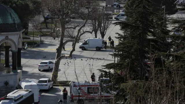 حملے کی مذمت کرتے ہوئے ترک صدر کا کہنا تھا کہ ترکی ’خطے میں دہشت گرد تنظیموں کا سرفہرست ہدف‘ ہے اور ان کا ملک ’ان سب کے خلاف یکساں طور پر لڑ رہا ہے۔‘