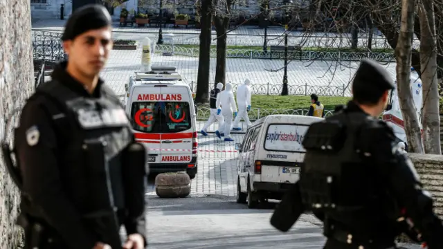 Стамбул, полиция