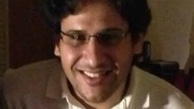 يقضي أبو الخير، منذ 2014، عقوبة بالسجن مدة 15 عاما. 