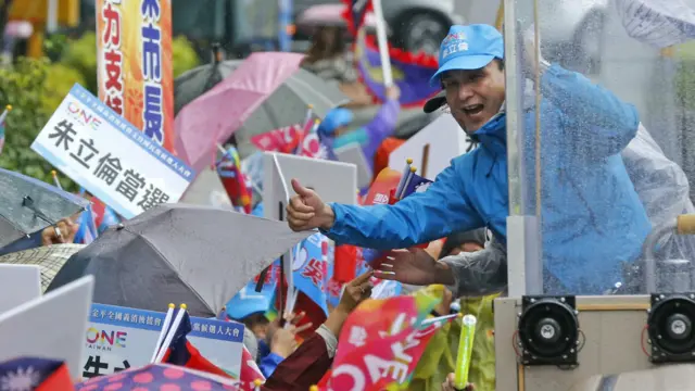朱立伦在新北市淡水拉票（11/1/2016）