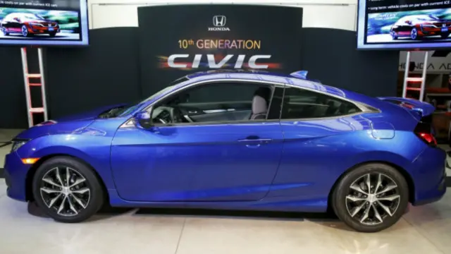 El Honda Civic Cupé se quedó con el premio al mejor auto del año en Detroit.