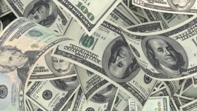 Billetes de dólares