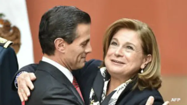 Presidente Enrique Peña Nieto y la procuradora Arely Cano