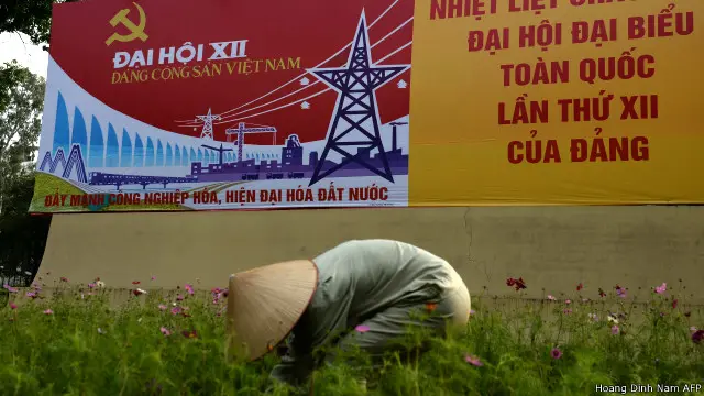 "Người dân Việt chỉ đứng ngoài... vì Điều 4 Hiến pháp dành độc quyền cai trị cho Đảng Cộng sản"
