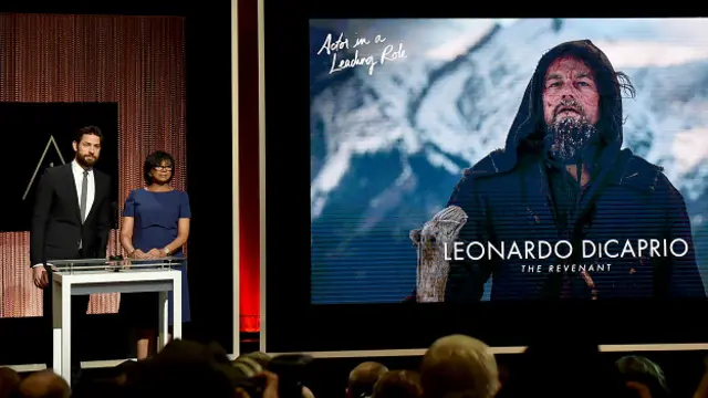 The Revenant bersaing dengan tujuh film yang masuk nominasi film terbaik Piala Oscar 2016, termasuk Bridge of Spies dan Mad Max: Fury Road.