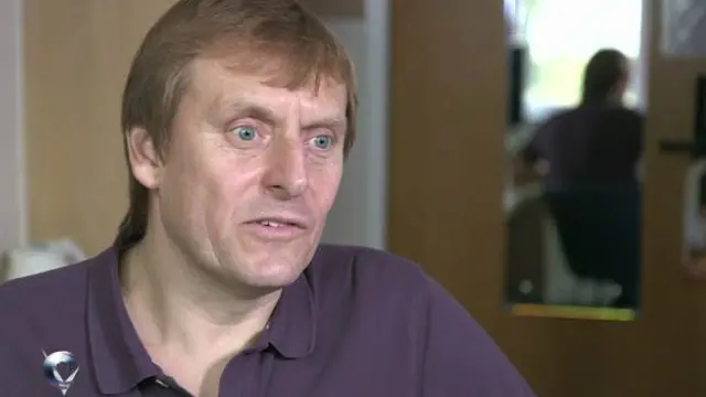 এ পর্যন্ত ৮০০জনকে শুক্রাণু দিয়েছেন বলে দাবি সাইমন ওয়াটসনের