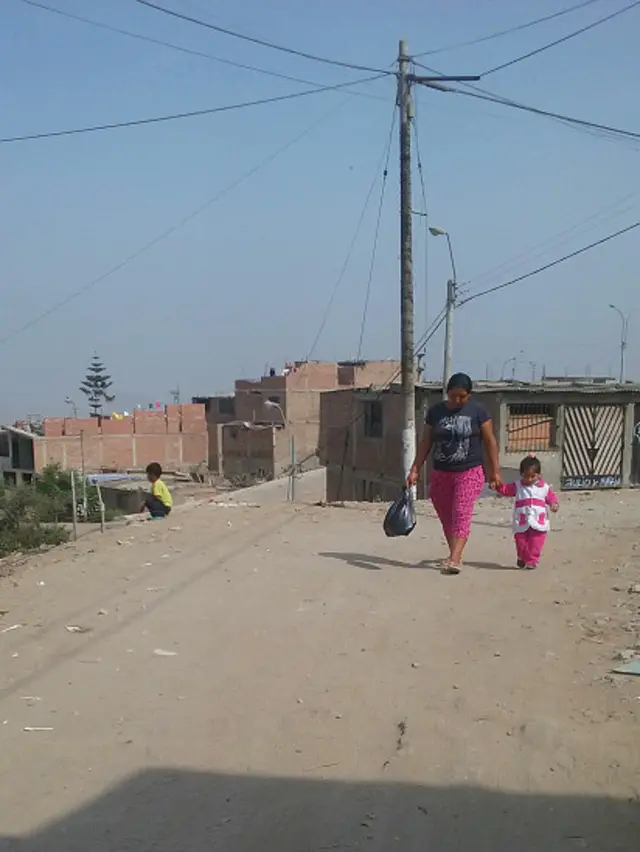 Pobladores de Villa El Salvador