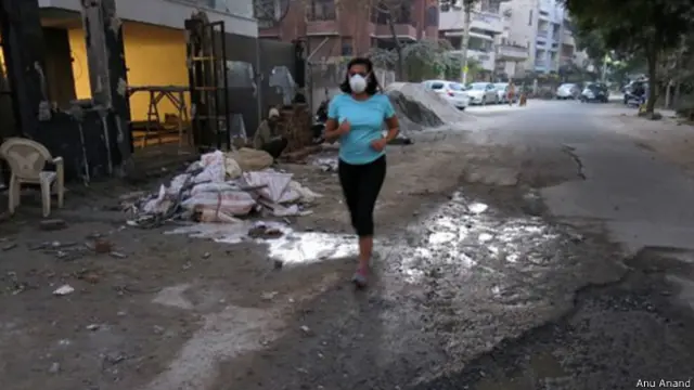 अनु आनंद