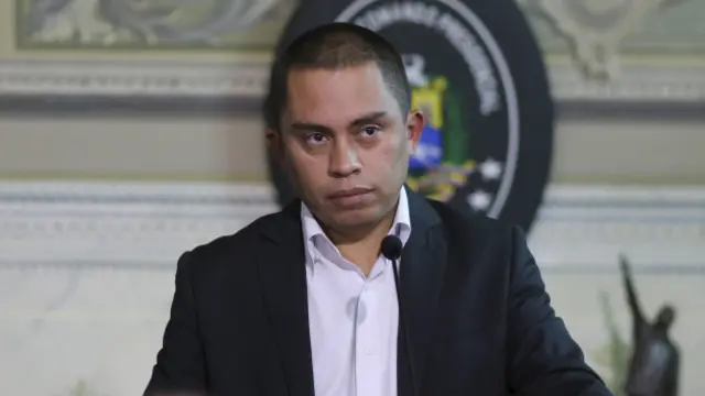 El ministro de Economía, Luis Salas