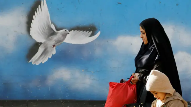 国际核监督机构国际原子能机构说，伊朗已经完成了所需的步骤开始执行核协议，为解除国际制裁铺平了道路。