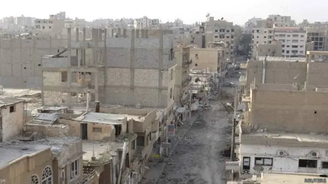 Edificios destruidos por la guerra en Deir al Zour