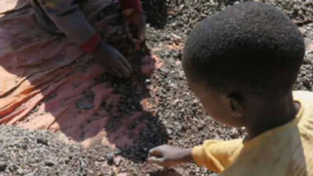 Le travail des enfants est courant dans les mines en RDC