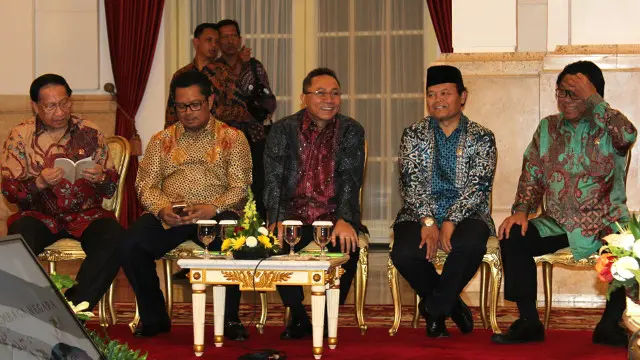 Pimpinan Majelis Pemusyawaratan Rakyat (MPR) menjelang rapat konsultasi dengan Presiden Jokowi.