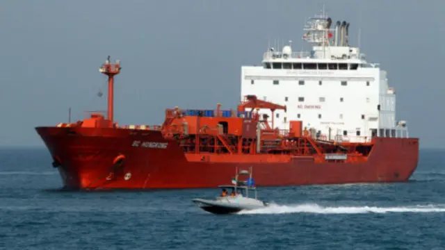 برخی مشتریان قبلی ایران منابع دیگری را جایگزین نفت این کشور کرده‌اند