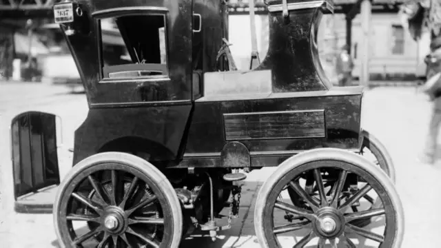 紐約雙座馬車。（圖片來源： George Eastman House/Getty）