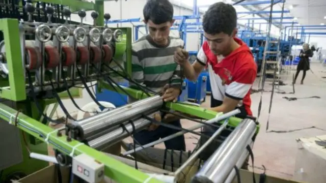 26 ألف فلسطيني يعملون في المستوطنات الإسرائيلية سيتأثرون بالقيود الجديدة