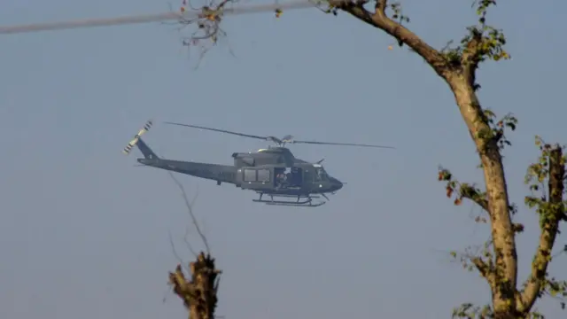 پاکستان کے وزیرِ دفاع خواجہ آصف نے بتایا کہ اس حملے میں 20 افراد ہلاک اور 20 زخمی ہوئے ہیں۔