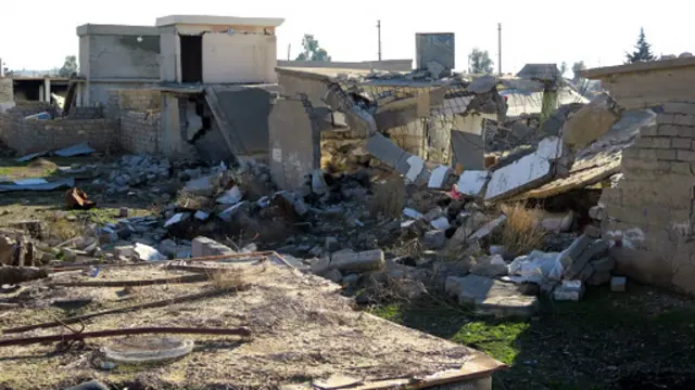 د بشري حقونو د څار سازمان د شنبې په ورځ پخپل راپور کې ویلي: "ولسي خلک په لوی لاس وژل شوي، د دوی شتمنۍ لوټ او ویجاړې شوې، چې دا کار یې له نړیوال قانون ښکاره سرغړونه ده او آن جنګي جرمونه ګڼل کېدای شي".