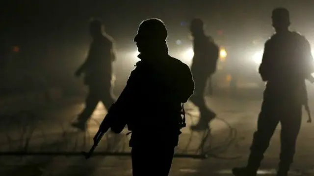 یہ حملہ ایسے وقت ہوا ہے جب چند ماہ قبل طالبان نے اعلان کیا تھا کہ طلوع ٹی وی اور ون ٹی وی ان کے نشانے پر ہیں