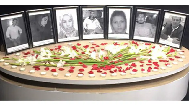 تېر کال کابل کې د موبي رسنیز ګروپ د کارکوونکو پر موټر د طالبانو په ځانمرګي برید کې ۷ کسان ووژل شول او ۲۵ نور ټپیان شول.