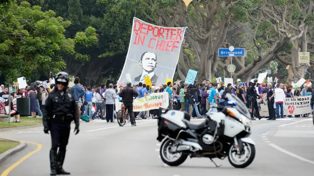 Manifestación contra Obama