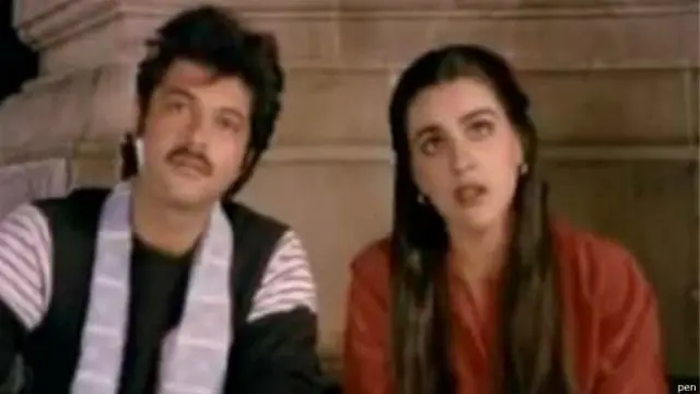 فلم چمیلی کی شادی پہلی بار سنہ 1986 میں ریلیز ہوئی تھی اور اسے خوب پزیرائی ملی تھی