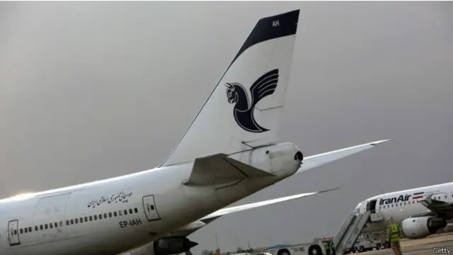 ایران کې مساپر تر ساعتونو پورې هوايي ډګرونو کې د زړو الوتکو له کبله انتظار کوي