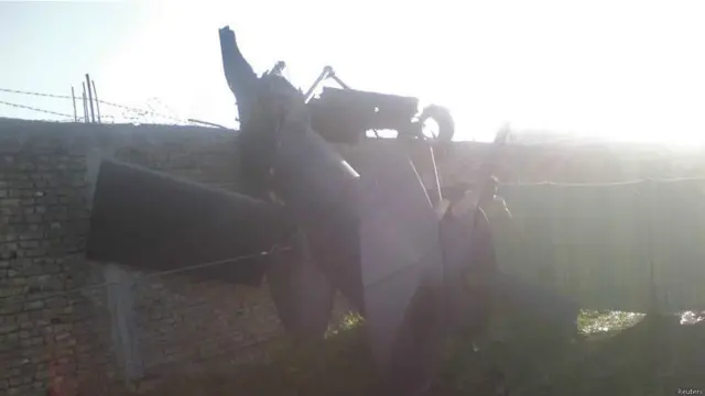 अल क़ायदा की सालाना आमदनी 15 करोड़ अमरीकी डॉलर है और इसे सबसे ख़तरनाक चरमपंथी संगठनों से एक बताया गया है. इसकी आमदनी के स्रोतों में आर्थिक सहयोग, तोहफे, अपहरण, वसूली और नशीले पदार्थों की तस्करी शामिल हैं.