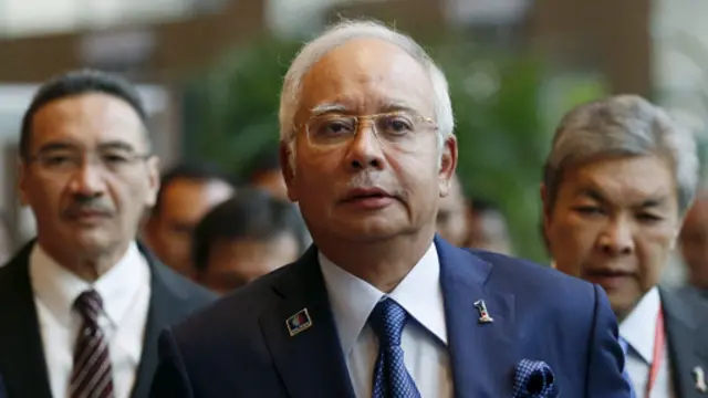 ඔහු චෝදනාවෙන් නිදහස් කිරීම බොහෝ දෙනෙකු විසින් අනුමත කරනු ලැබ ඇති බවයි සඳහන් වන්නේ