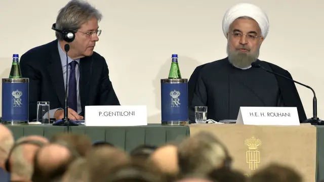 روحاني حضر منتدى لرجال الأعمال في إيطاليا معربا عن سعي بلاده إلى تطوير اقتصادها