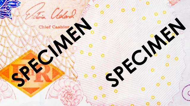 Состоящее из колец "Созвездие Евриона" появляется на разных валютах; вот как оно выглядит на десятифунтовой банкноте